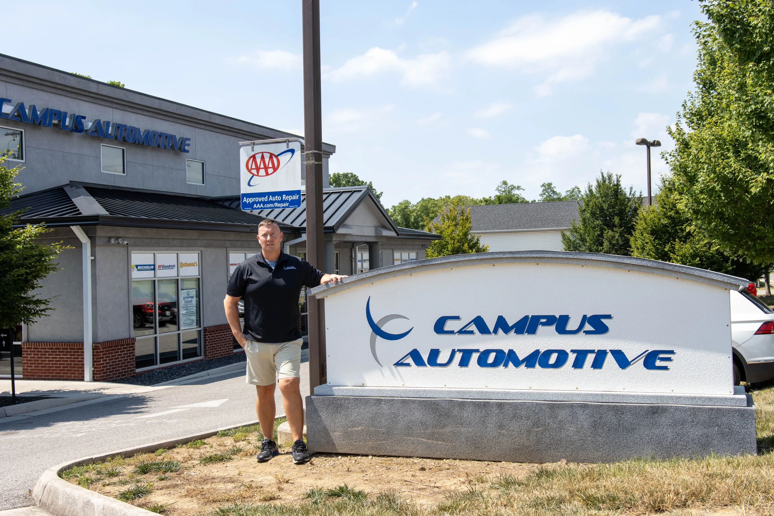 Johnnie Self's picture